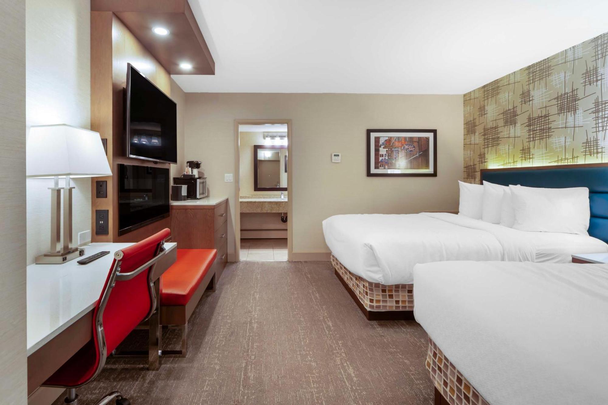 Best Western Plus City Centre Inn Эдмонтон Экстерьер фото