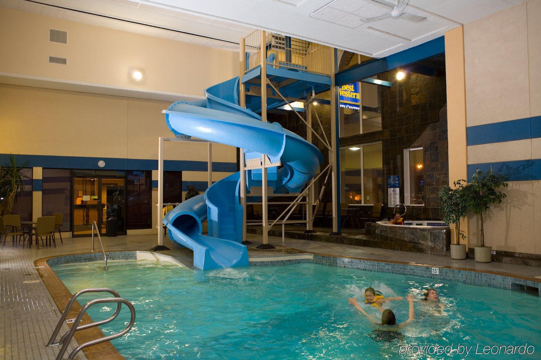 Best Western Plus City Centre Inn Эдмонтон Экстерьер фото